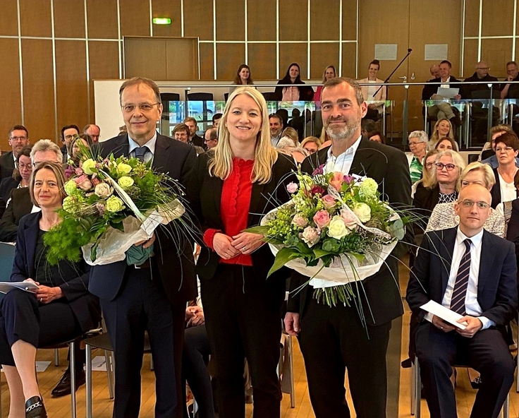 Foto zeigt Dr. Gerhard Otto, Dr. Kathrin Wahlmann und Thomas Glahn im Rahmen der Feierlichkeit zur Amtseinführung